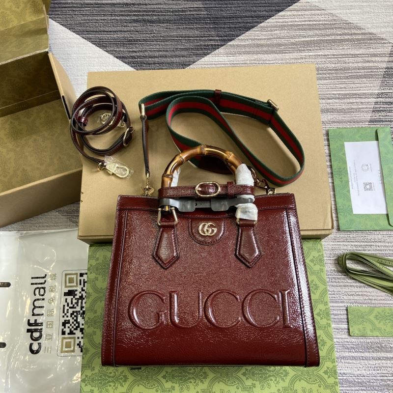 Gvc*1 tote bags
